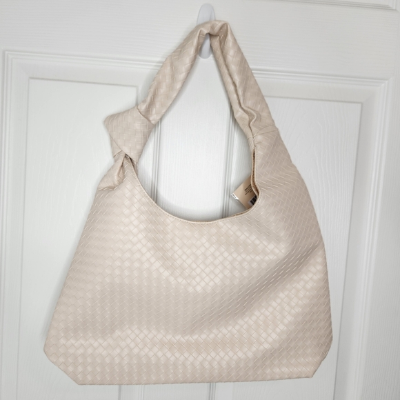 Ulta Basket Weave Woven Bag Purse Tote Cream Off White NWT - Picture 4 of 6